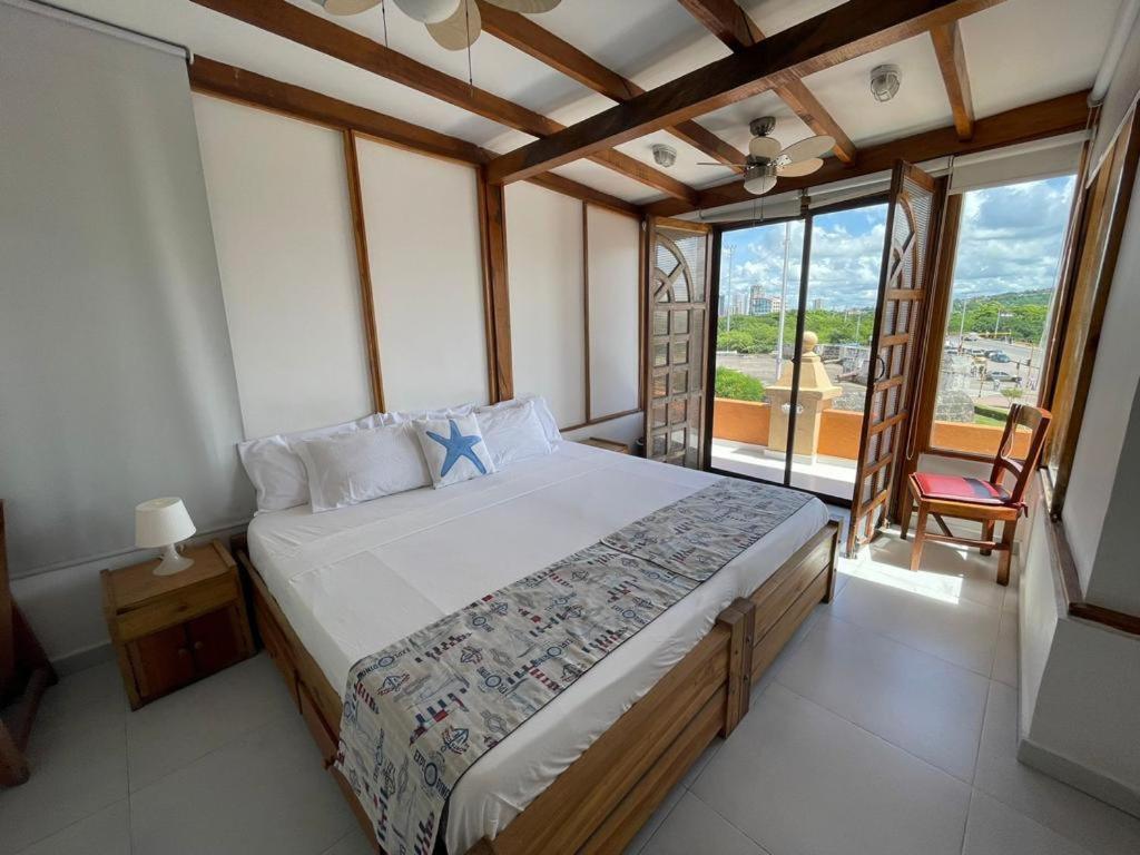 7 Bedroom Styled House In The Walled Apartahotel